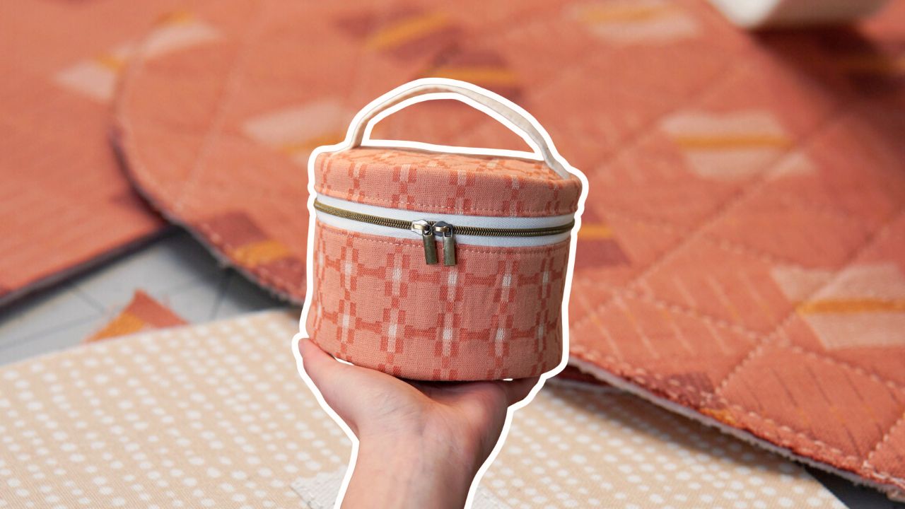 Round Vanity Bag