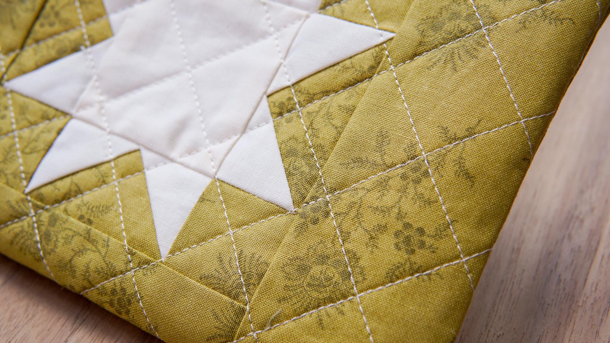 Sawtooth Star Quilted Zipper Pouch PDF Pattern