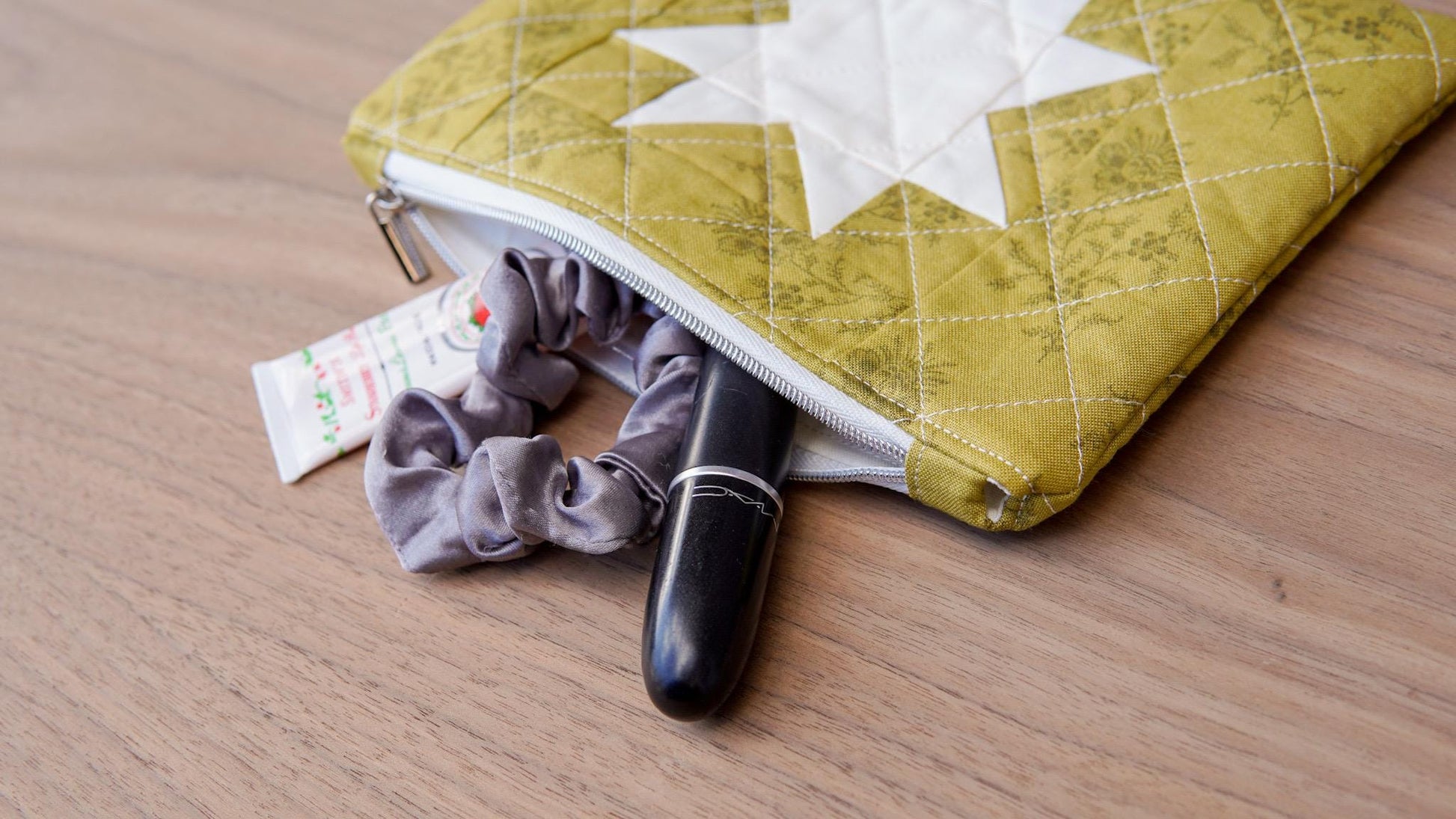 Sawtooth Star Quilted Zipper Pouch PDF Pattern