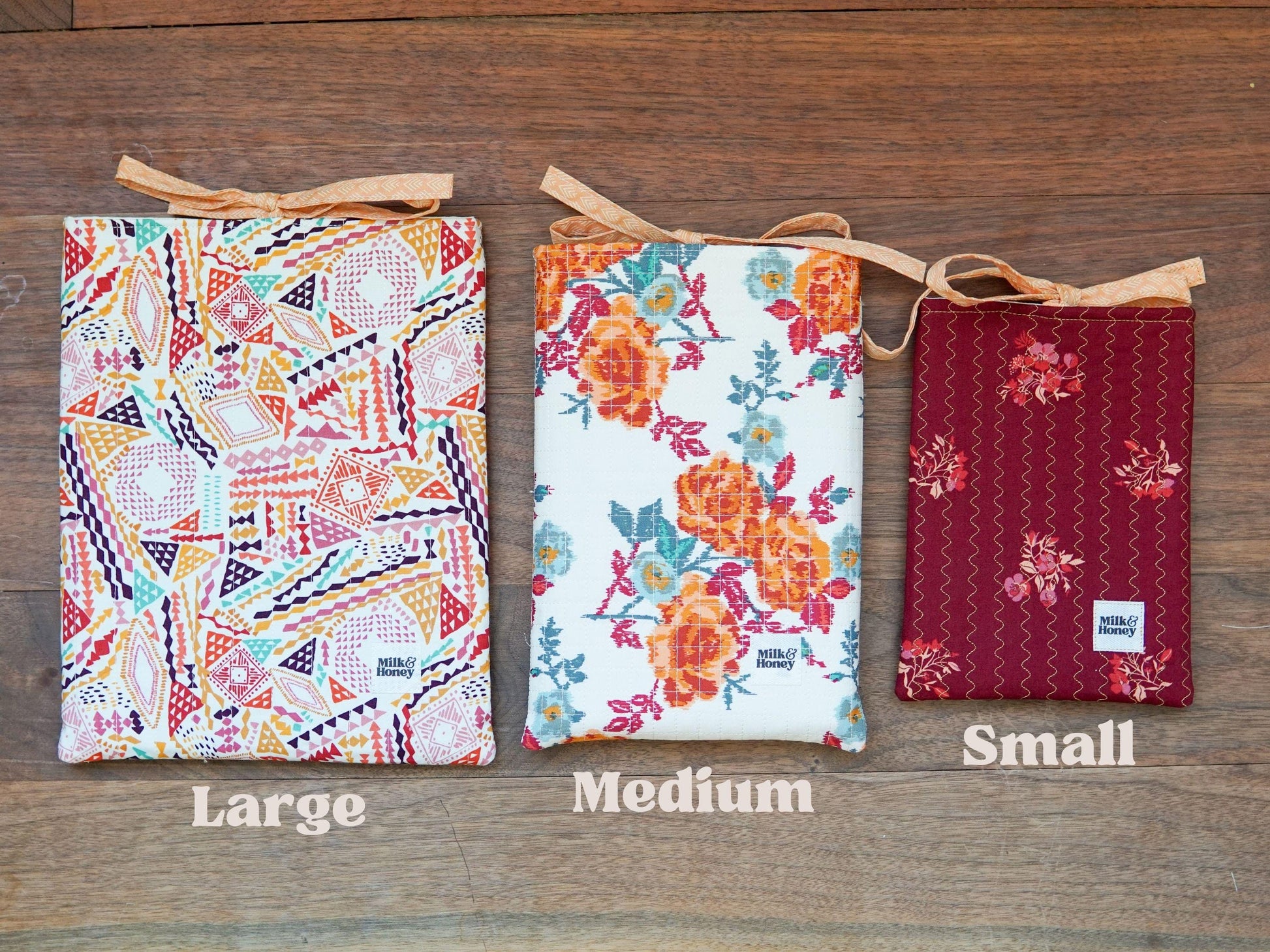Danielle's Bow Book Sleeve PDF Pattern