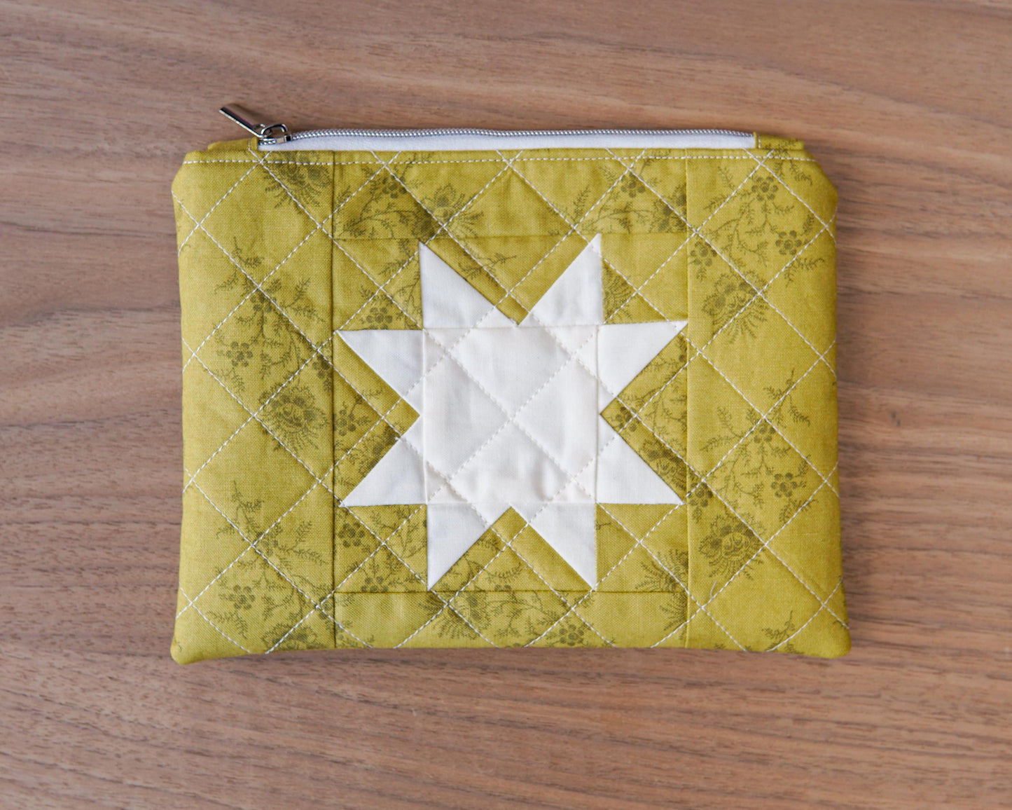 Sawtooth Star Quilted Zipper Pouch PDF Pattern